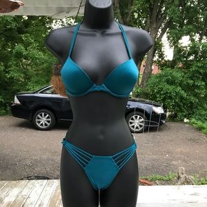 Victoria’s Secret front closure bra & panty 32C